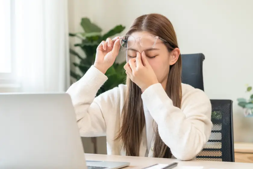 5 Effective Ways to Take Care of Your Eyes in the Digital Era